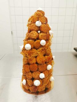 Esküvői tortáink 20 Esküvői torták