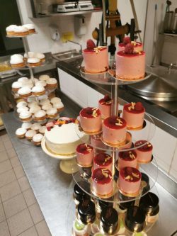 Esküvői tortáink 23 Esküvői torták